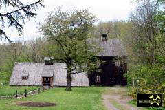 Rothschönberger Stollen im Bergbau Revier Freiberg, Erzgebirge, Sachsen, (D) (43) 05. Mai 2005 Treibehaus und Radstube Lichtloch IV.jpg